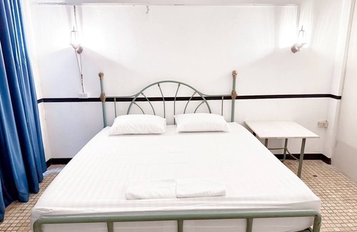 Downtown Hat Yai Hotel | Toss Inn Hat Yai