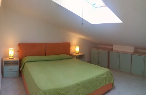 La Pietraia Apartment | Total Emerald sea view