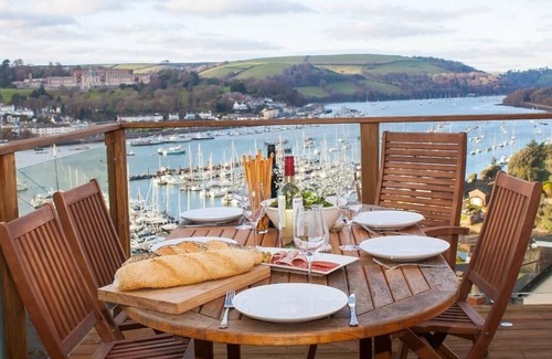 Dartmouth House | TOTHERSIDE, family friendly, luxury holiday cottage in Dartmouth