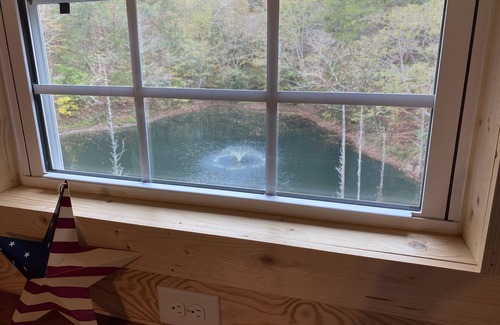 Linden Cabin | Touch of Heaven. Family friendly, Fishing, Nature galore! Maximum 6 guests.