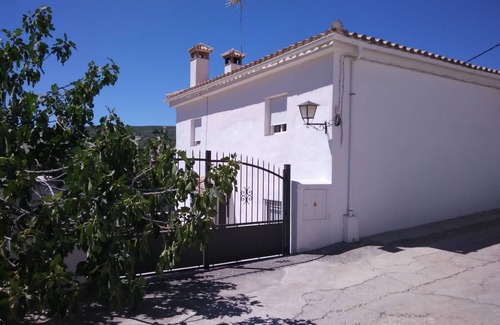 Colomera House | Tourist housing in the countryside 30 km from Granada