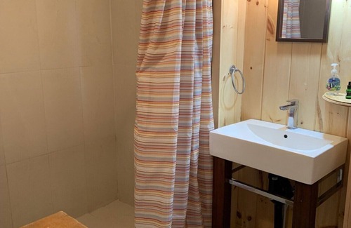L'Anse-Saint-Jean House | Tourist residence l'abris