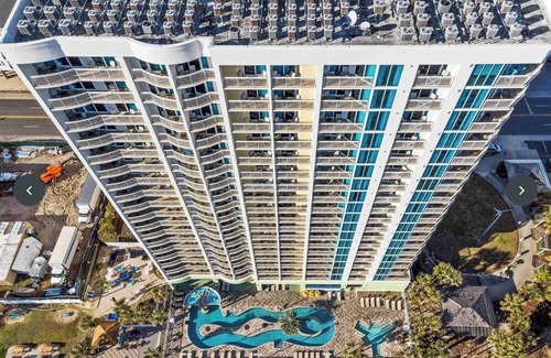 Cherry Grove Beach Condo | Towers on the Grove Cherry Grove 2 bed/2 baths condo. 30 steps to the beach