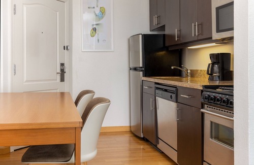 Erie Hotel | TownePlace Suites Erie