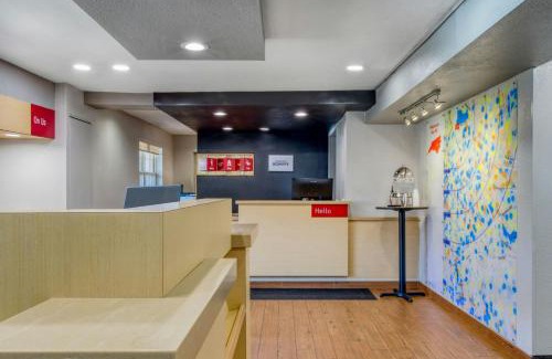 Cary Hotel | TownePlace Suites Raleigh Cary/Weston Parkway