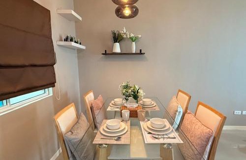 Pruksa Ville Lanna House | Townhome 3BR 2baths near Airport and Old town