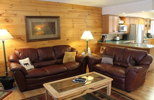 Inlet House | Townhome B4 - 4th Lake