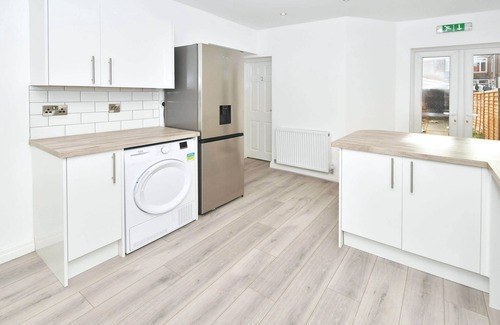 Crewe House | Townhouse@ 147 Westminster -Double room-Ensuite