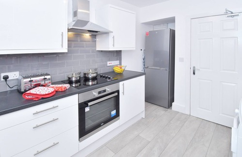 Stoke-on-Trent House | Townhouse @ 543 London Road Stoke