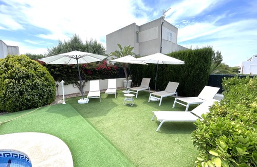 Cala d'Or House | Townhouse, family-friendly, centrally