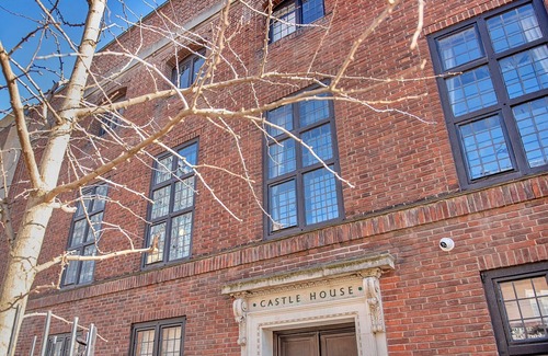 Nottingham City Centre House | Townhouse in Nottingham with Rooftop Hot Tub