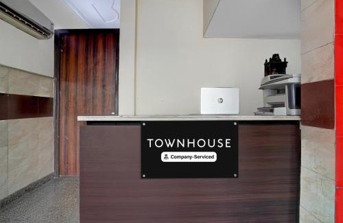 Ghaziabad Hotel | Townhouse Johri Enclave Metro Station Formerly Second Home