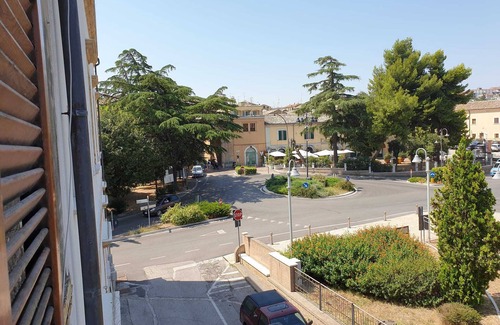 Vasto House | Townhouse with roof terrace and sea view in lovely beachtown