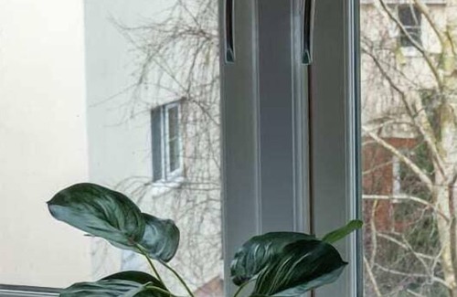 Swindon Apartment | Towpath Gardens Apartment