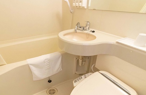 Fukuyama Hotel | Toyoko Inn Fukuyama Station Shinkansen Minami