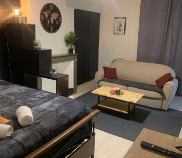 Orange Apartment | Très belle suite dans le centre historique idéale pour 2 personnes