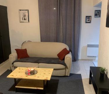 Orange Apartment | Très belle suite dans le centre historique idéale pour 2 personnes