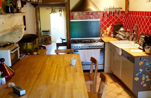 Saint-Amant-de-Bonnieure House | Très Grande Maison Avec Piscine et Jaccuzzi Située à 30 min au Nord D'angoulême