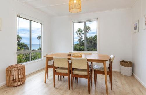 Elizabeth Beach House | Trade Winds