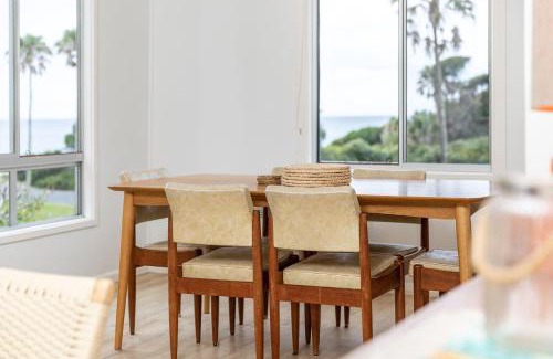 Elizabeth Beach House | Trade Winds