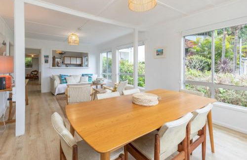 Elizabeth Beach House | Trade Winds