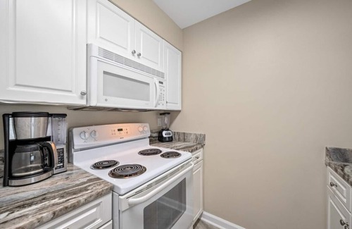 Orange Beach Apartment | Tradewinds 207 · Amazing Gulf Views, Family Friendly, King Bed