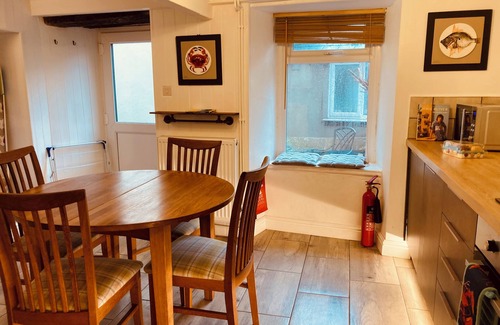 Brixham Cottage | Tradewinds fisherman’s cottage, Brixham, great location with beautiful sea views