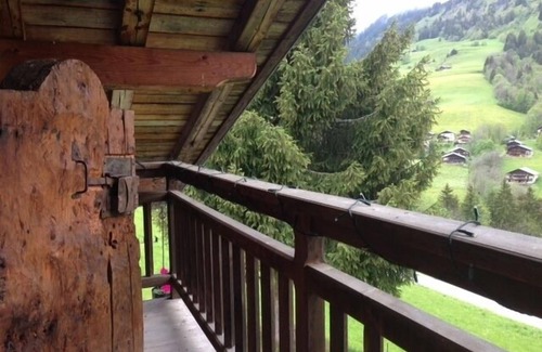 Hauteluce Ski Chalet | Traditional chalet, sleeps 5 - Hauteluce, Savoie.