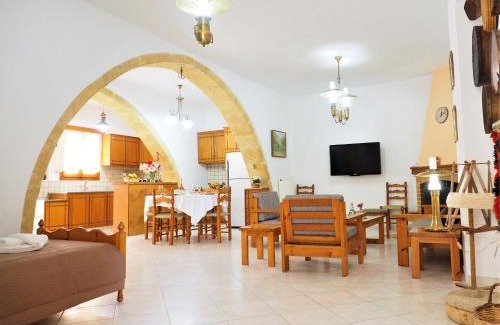 Rodhopos Villa | Traditional Cretan Villa