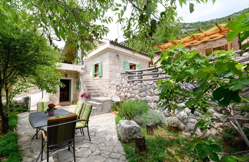 Tribanj House | Traditional stone house Adrian