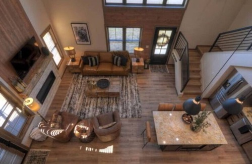 Red Lodge House | Trailblaze Cottage, Red Lodge