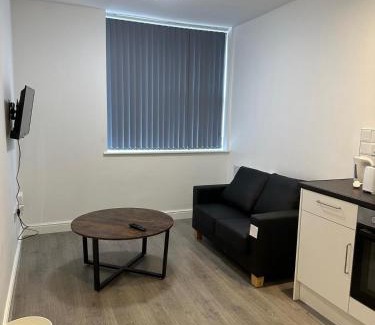 Scunthorpe Apartment | Train Station Aparthotel - Free Wifi, Free Parking