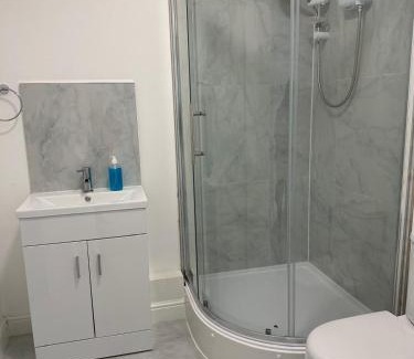 Scunthorpe Apartment | Train Station Aparthotel - Free Wifi, Free Parking