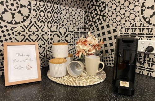 Olinda Cottage | Tranquil 4 Bedroom Cottage in Olinda