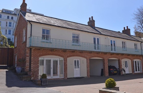 Meads Cottage | Tranquil cottage with outside terrace and undercover parking