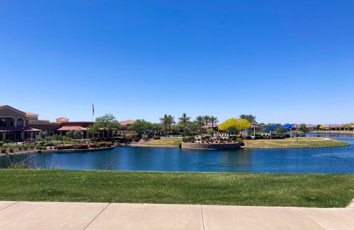 Goodyear House | Tranquil Oasis: Luxurious Living in 55+ Gated Community-30 night stays