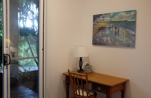 Binna Burra Apartment | Tranquil rainforest apartment, close to Bangalow village, 15 mins to Byron Bay