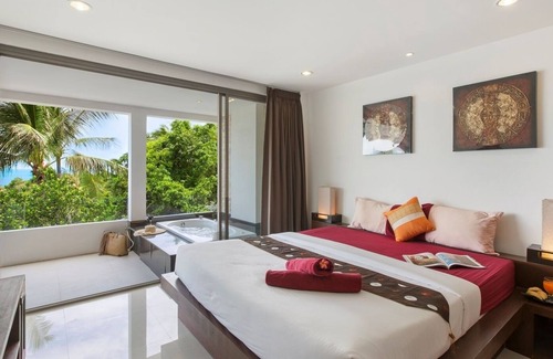 Maret Apartment | Tranquil Residence 1 - Sea View Apartment