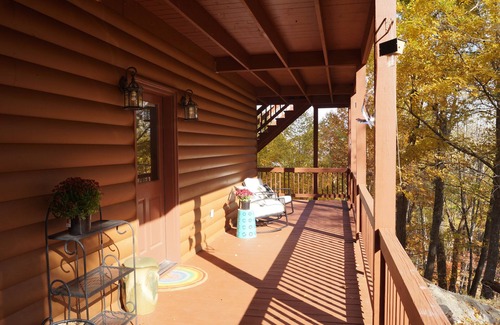 Piney Creek Cabin | Tranquil Retreat w/New River and Mountain Views! River Access, Hiking
