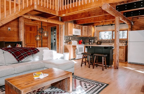 Jemez Springs Cabin | Tranquility at Turkey Trail Lodge