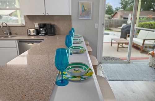 Isle of Palms House | Tranquility by Mayo w/Heated Pool Mins to Beach