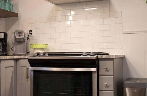 Reinholds House | Translators Cottage: Family-friendly Stay in Lancaster County