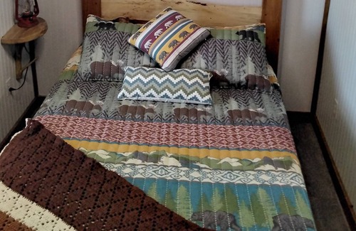 Rockaway Beach Cabin | Trapper Cabin 2
