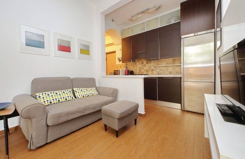 Gianicolense Apartment | Trastevere 1BR Apt With Garden by Halldis