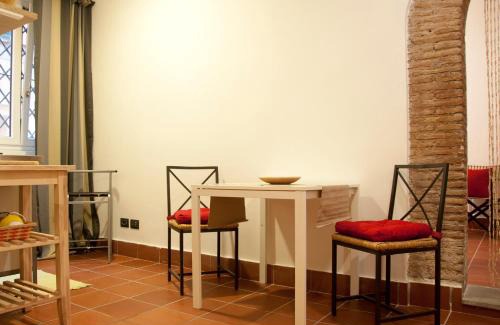 Trastevere Apartment | TRASTEVERE - STUDIO APT. x 2