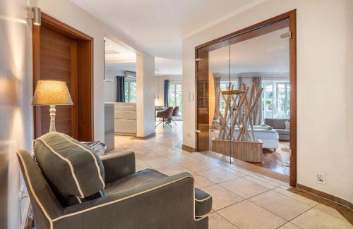 Bergedorf House | Traumhaus Whirlpool Sauna Grill