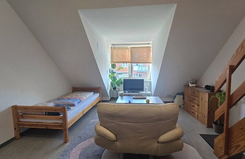 Lubeck City Centre Apartment | Trave Studio with gallery - 24/7 check-in