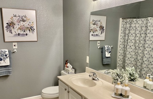 Batesville House | Travel with Comfort and Convenience. Relax in this Newly Renovated Home.