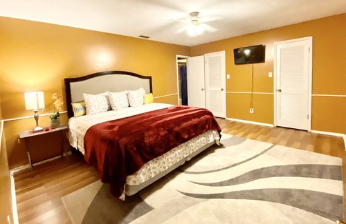 Hahira House | [Traveler Choice🧰 ]WiFi 75" TV/4BDR/3BT+Spacious/Gated+Safe@Hahira/nb l-75/GA🛫