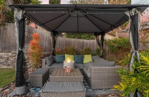 Mira Mesa House | Traveler's Dream SD Pool Home Game Room